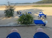 ergens aan het strand.jpg